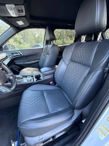 2025 Mitsubishi Outlander PHEV SEL Black Edition