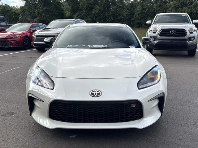 2025 Toyota GR86 Base