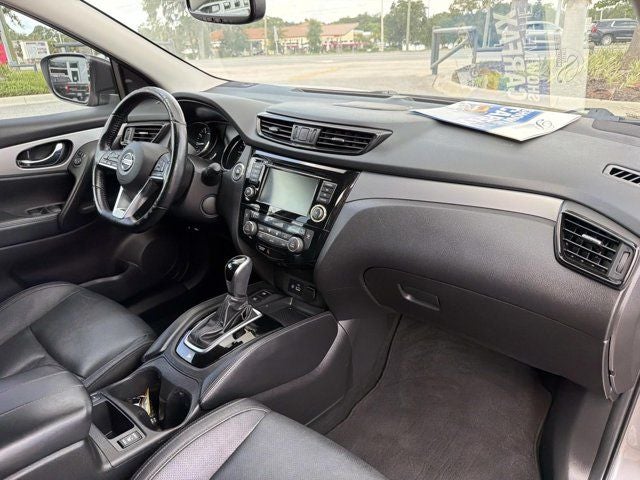 2020 Nissan Rogue Sport SL