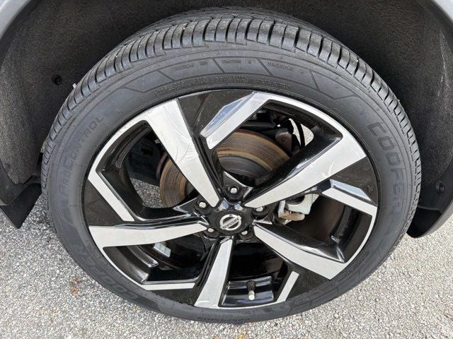 2020 Nissan Rogue Sport SL