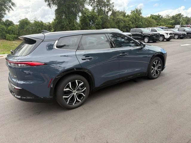 2025 Toyota Crown Signia XLE