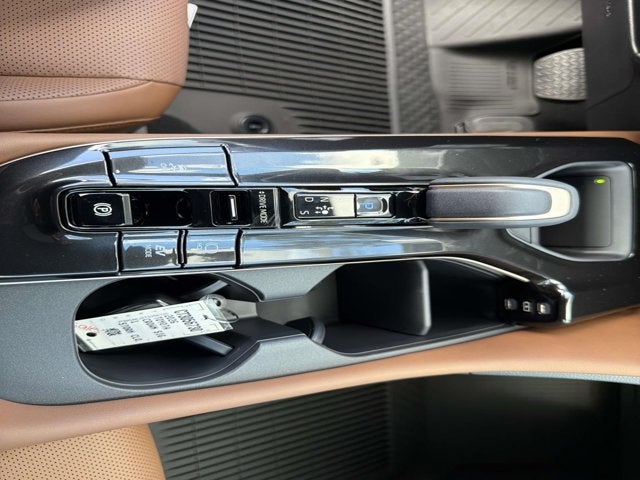 2026 Toyota Crown Signia XLE