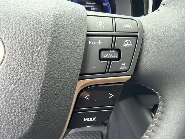 2026 Toyota Crown Signia Limited