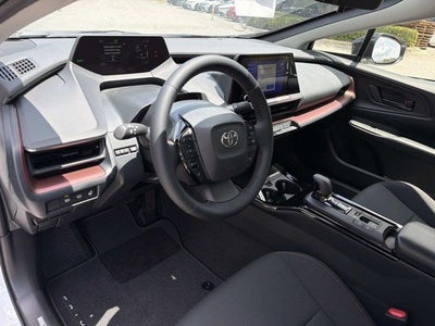 2026 Toyota Prius Plug-In Hybrid SE
