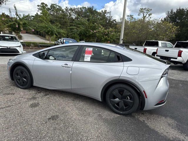 2026 Toyota Prius Plug-In Hybrid SE