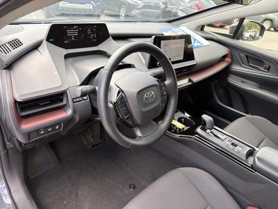 2024 Toyota Prius Prime SE