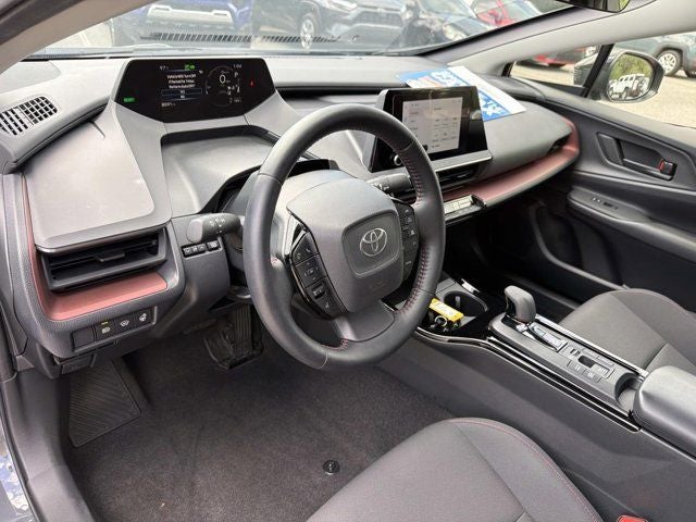 2024 Toyota Prius Prime SE