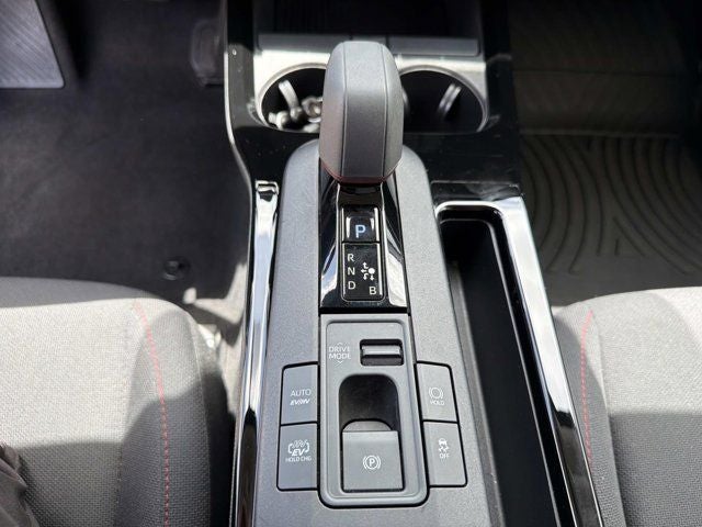2024 Toyota Prius Prime SE