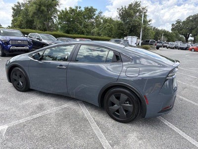 2024 Toyota Prius Prime SE