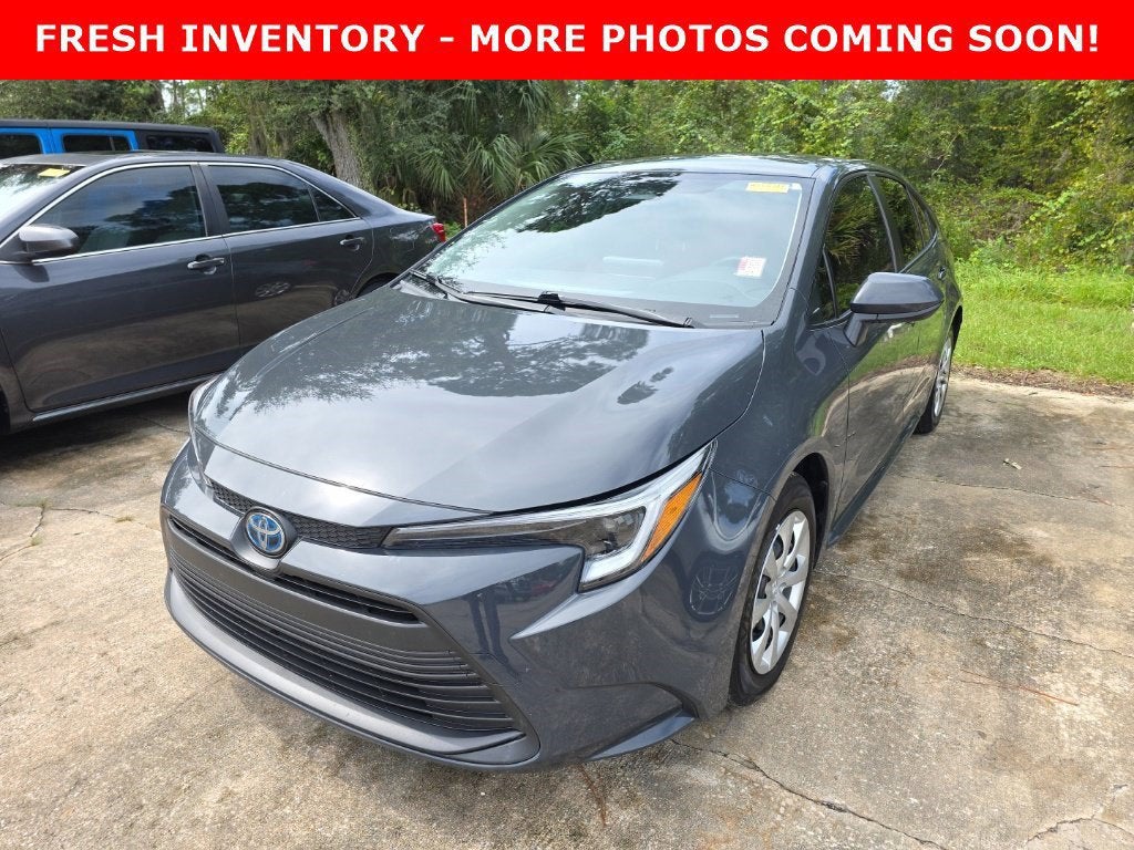 2025 Toyota Corolla Hybrid LE