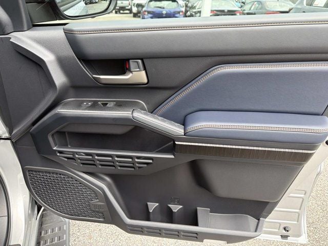 2026 Toyota 4Runner i-FORCE MAX Hybrid Platinum