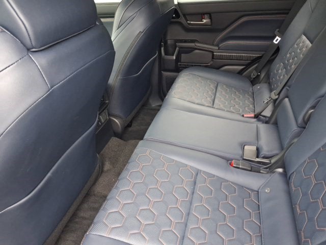 2026 Toyota 4Runner i-FORCE MAX Hybrid Platinum