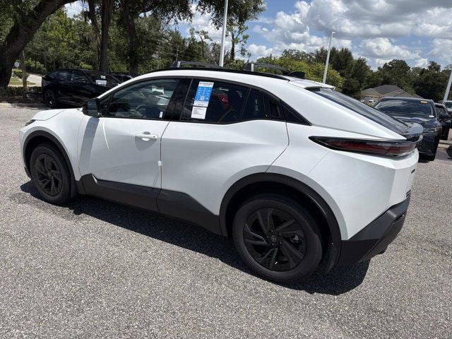 2026 Toyota C-HR SE