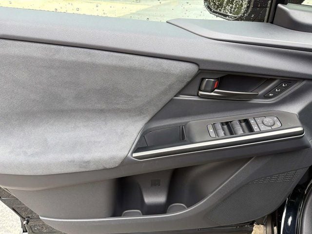 2026 Toyota C-HR Base