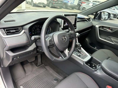 2024 Toyota RAV4 Prime SE