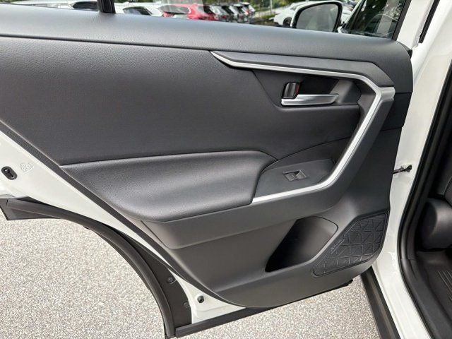 2024 Toyota RAV4 Prime SE