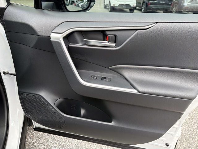 2024 Toyota RAV4 Prime SE