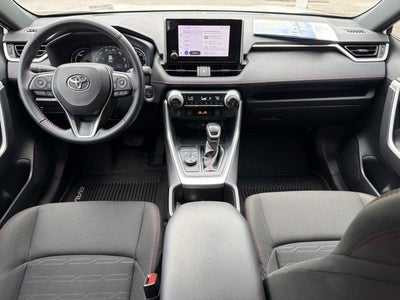 2024 Toyota RAV4 Prime SE