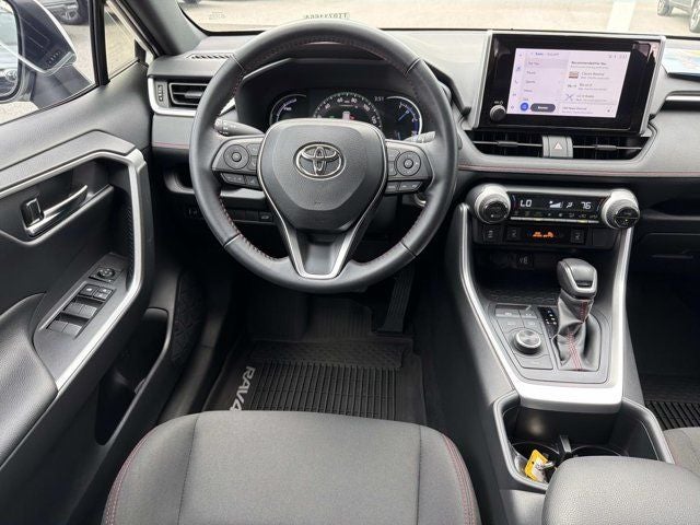 2024 Toyota RAV4 Prime SE