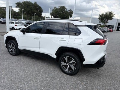 2024 Toyota RAV4 Prime SE