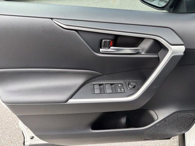 2024 Toyota RAV4 Prime SE