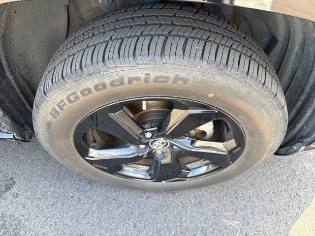 2019 Toyota RAV4 Hybrid XSE