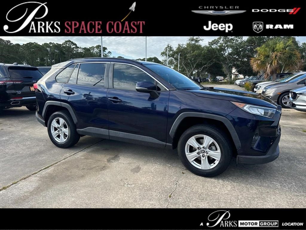 2020 Toyota RAV4 XLE