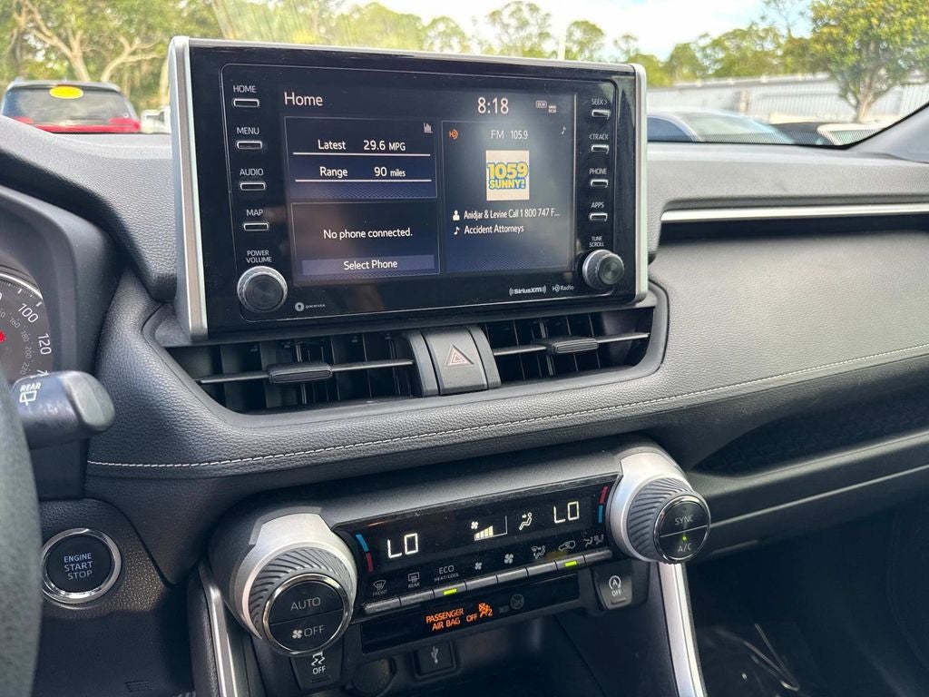2020 Toyota RAV4 XLE