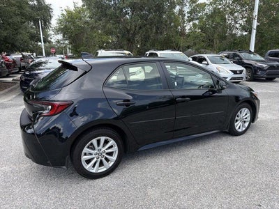 2024 Toyota Corolla Hatchback SE
