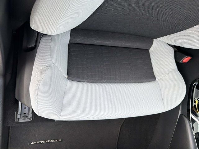 2024 Toyota Corolla Hatchback SE