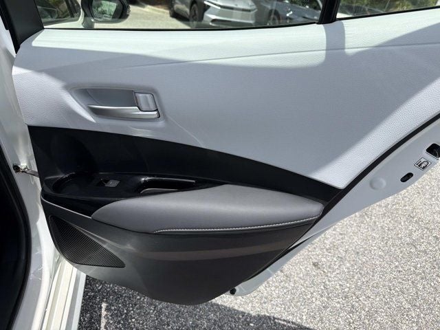 2024 Toyota Corolla Hatchback SE