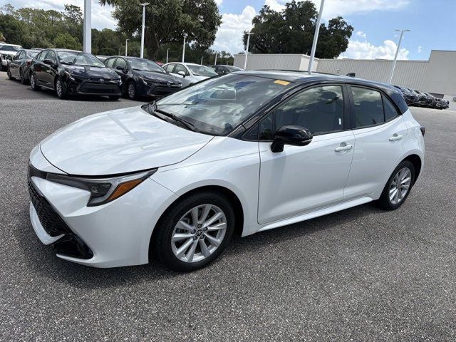 2024 Toyota Corolla Hatchback SE