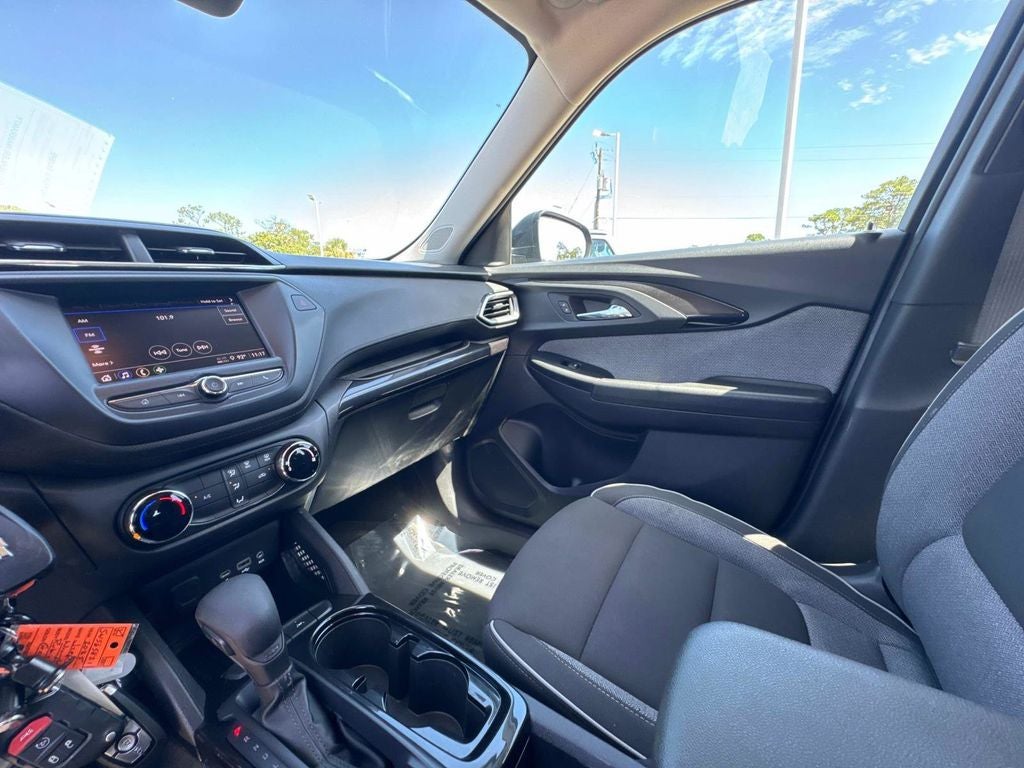 2023 Chevrolet TrailBlazer LS