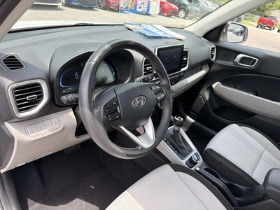 2025 Hyundai Venue SEL