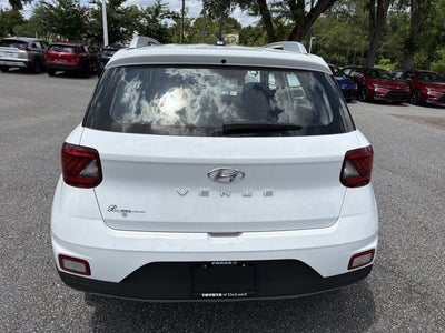 2025 Hyundai Venue SEL