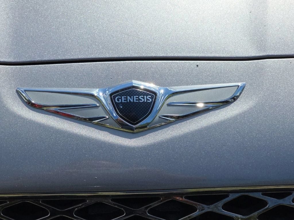 2022 Genesis G70 2.0T