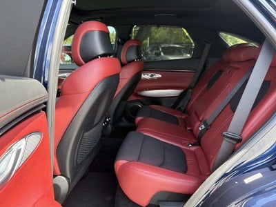 2023 Genesis GV70 2.5T