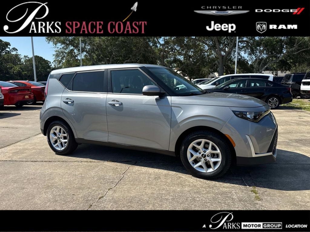 2024 Kia Soul LX