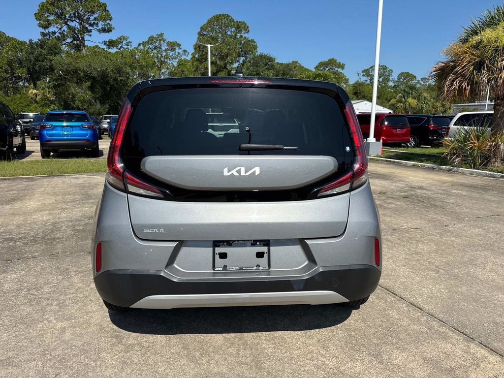 2024 Kia Soul LX