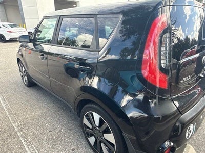 2016 Kia Soul Exclaim