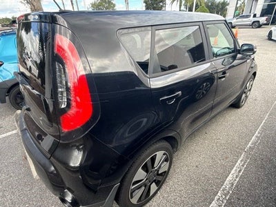 2016 Kia Soul Exclaim