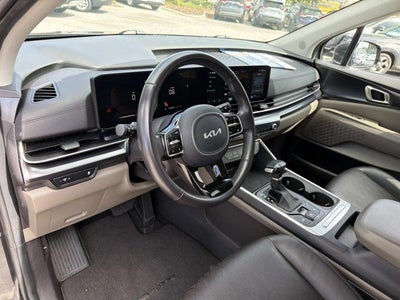 2025 Kia Carnival LXS