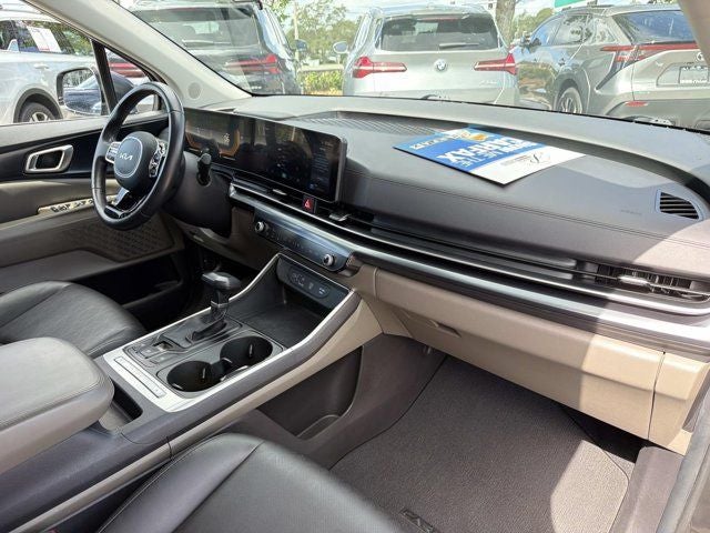 2025 Kia Carnival LXS