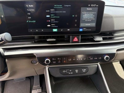 2025 Kia Carnival LXS
