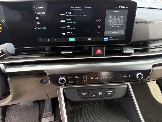 2025 Kia Carnival LXS