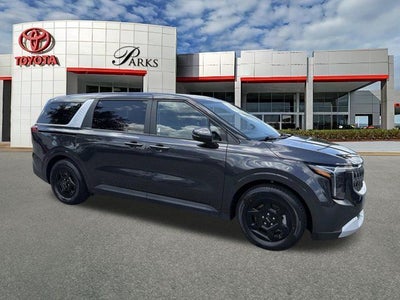 2025 Kia Carnival LXS