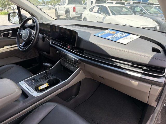 2025 Kia Carnival LXS