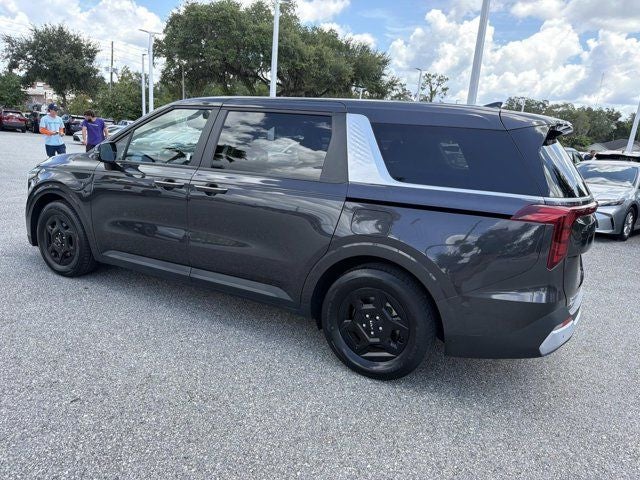 2025 Kia Carnival LXS