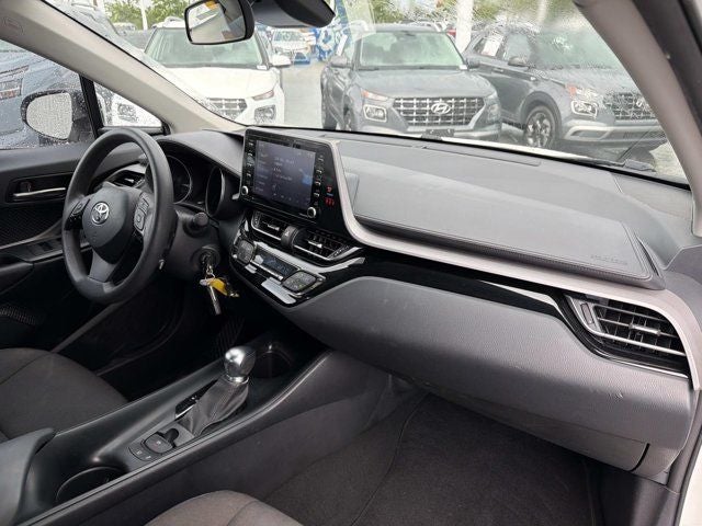2021 Toyota C-HR LE