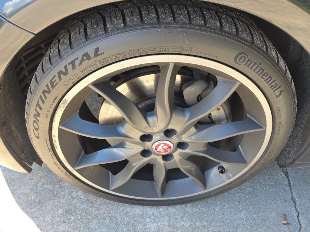 2015 Jaguar XF Base